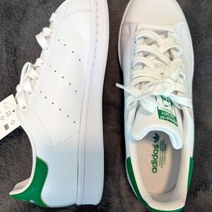 Adidas Sam Smith Sneakers